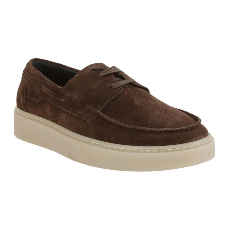 Artie Moccasin