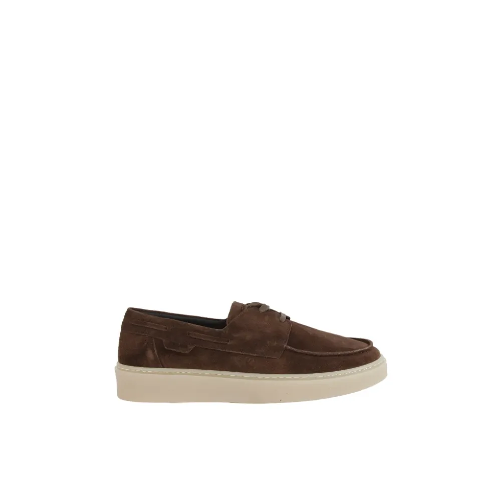 Artie Moccasin