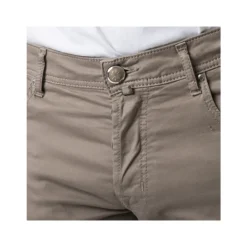 BARD Chinos