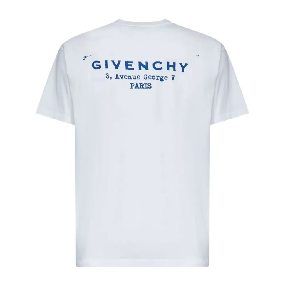 Białe T-shirty i Pola
