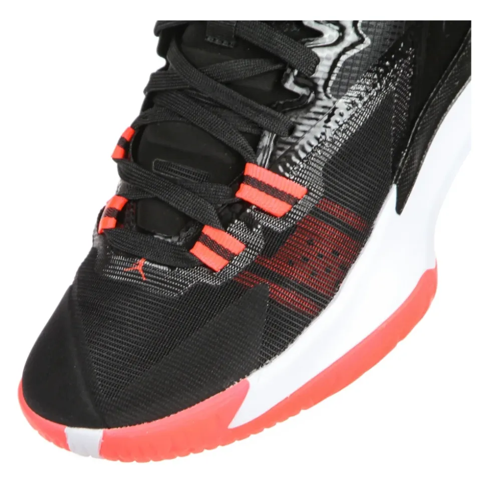 Buty do koszykówki Zion 1