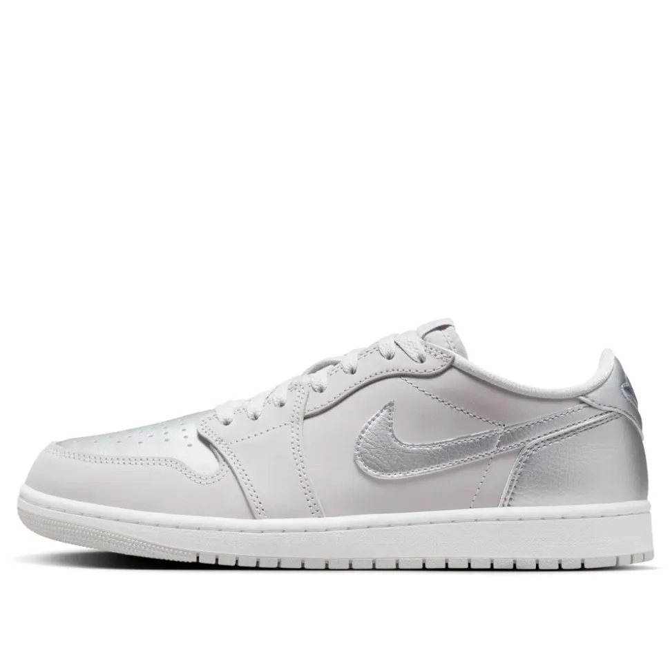 Buty Retro Low OG Silver