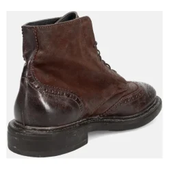 Buty sznurowane