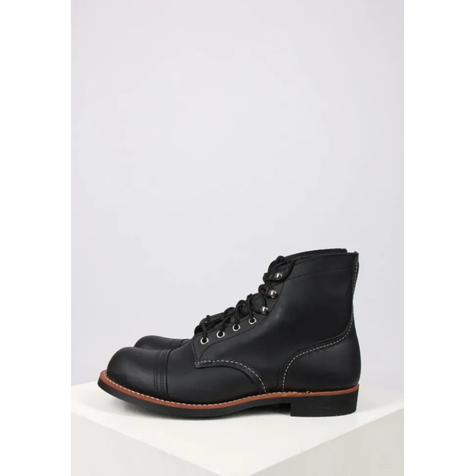 Buty sznurowane