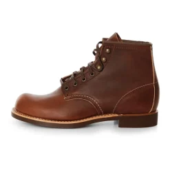 Buty sznurowane