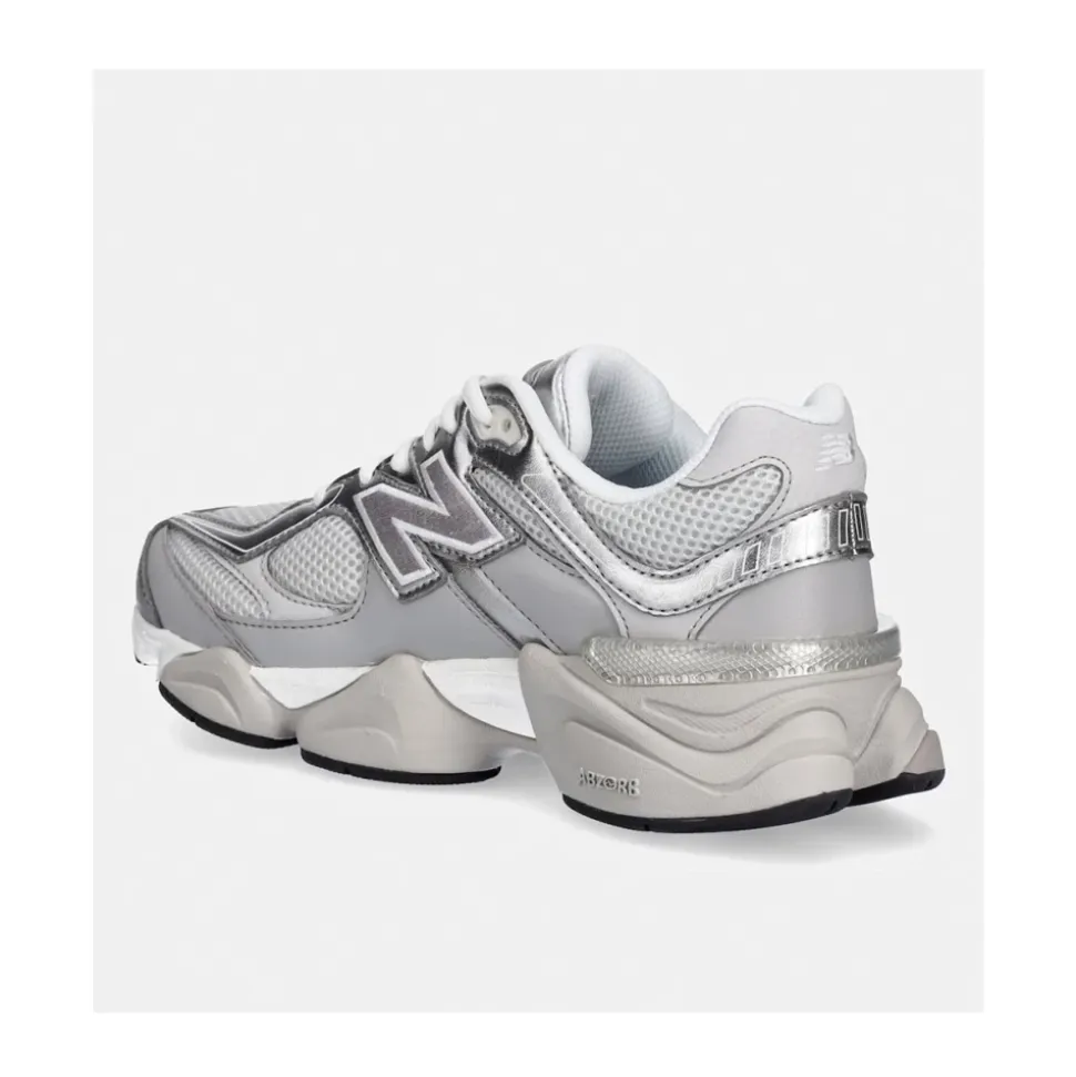 Buty sznurowane 9060