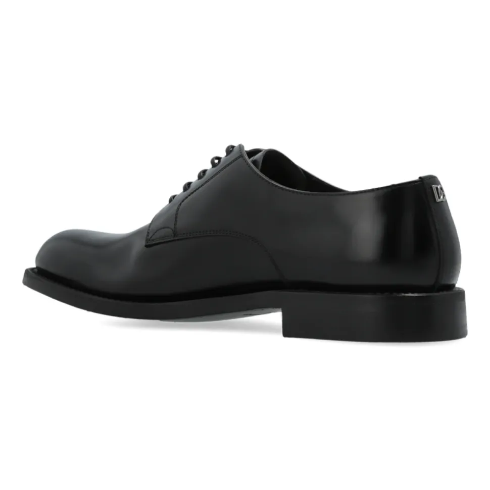 Buty typu ‘derby’