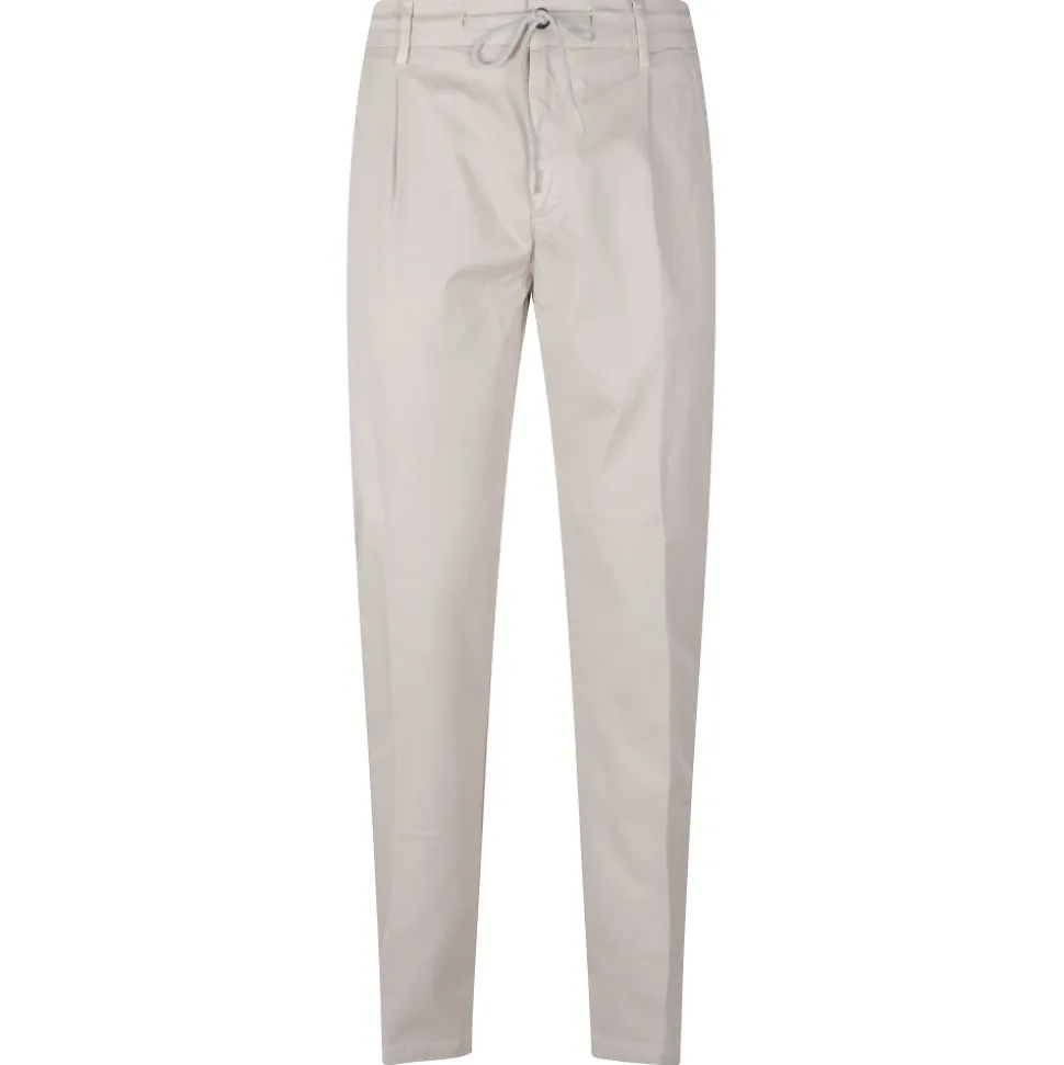 Chinos