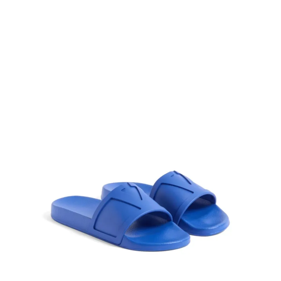 Coolside Pool Slide