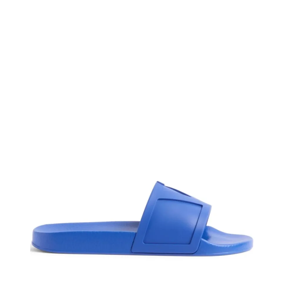 Coolside Pool Slide