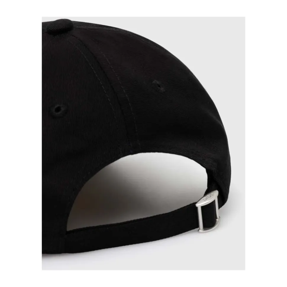 Czarna Czapka ze Sloganem Stylowy Dodatek Streetwear
