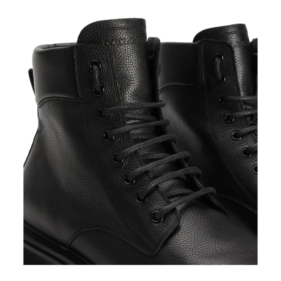 Czarne płaskie buty
