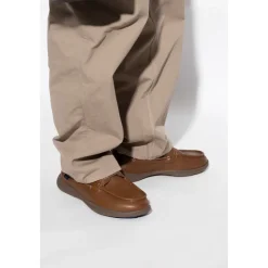 Decker Shoes