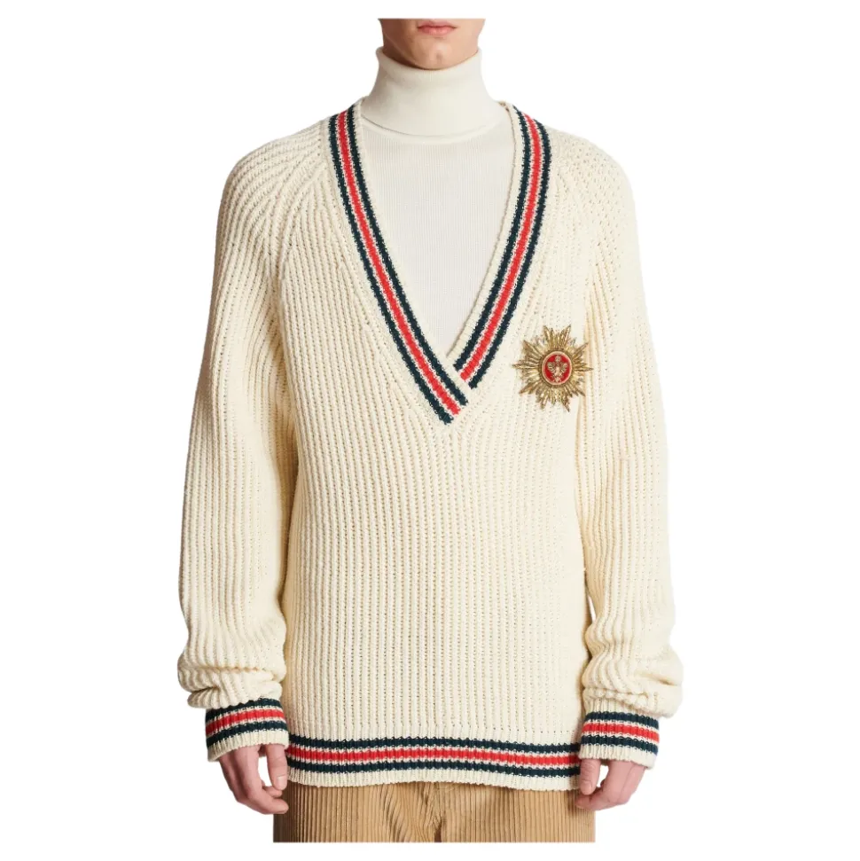 Dzianinowy sweter z naszywką