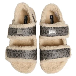 Flats Sandals