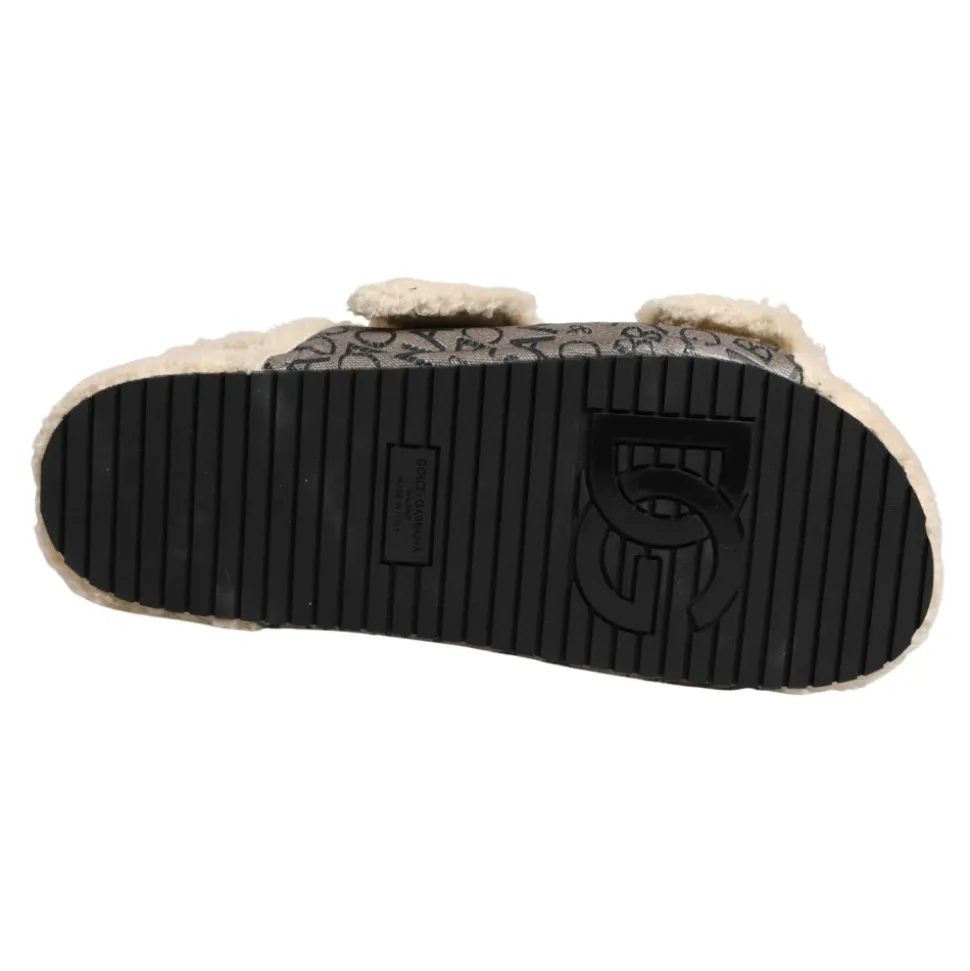 Flats Sandals