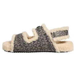 Flats Sandals