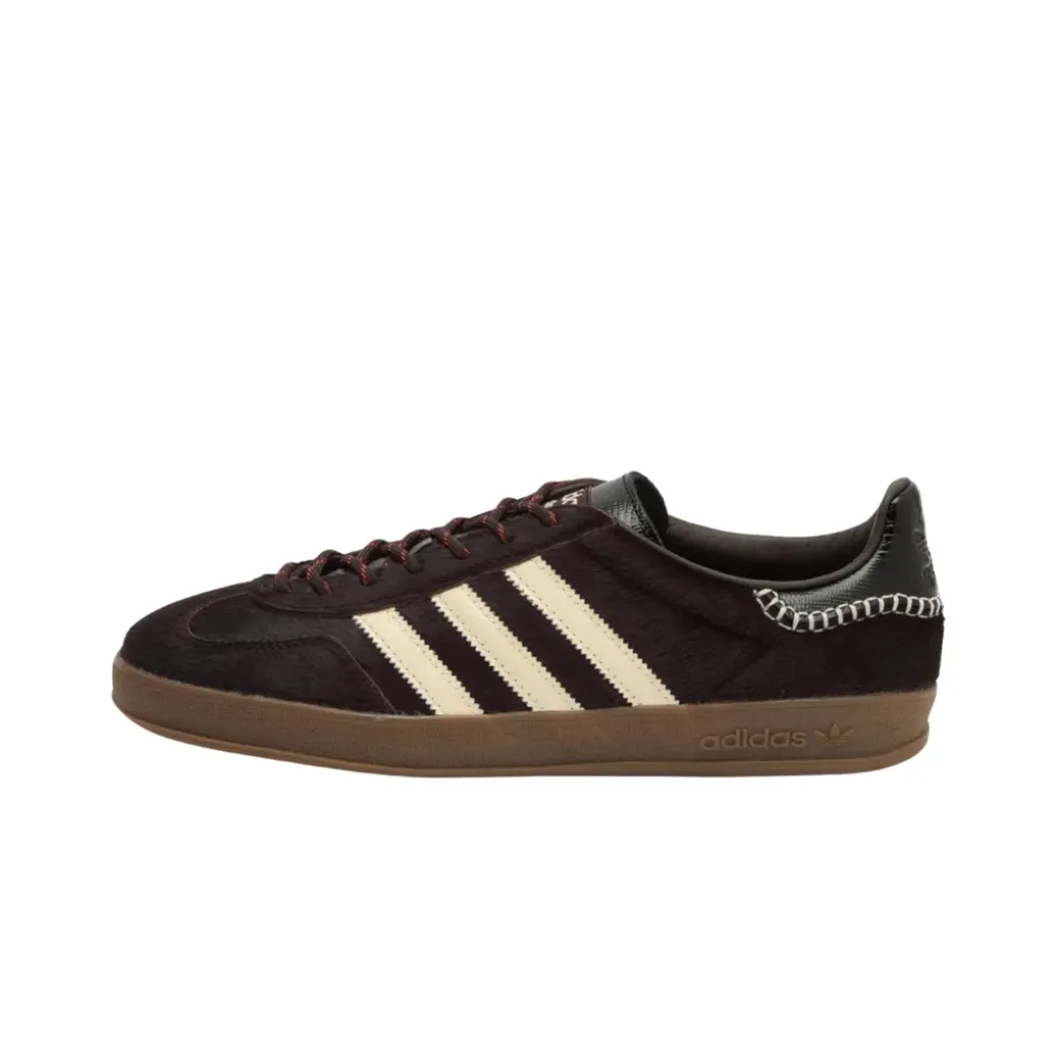 Gazelle Indoor