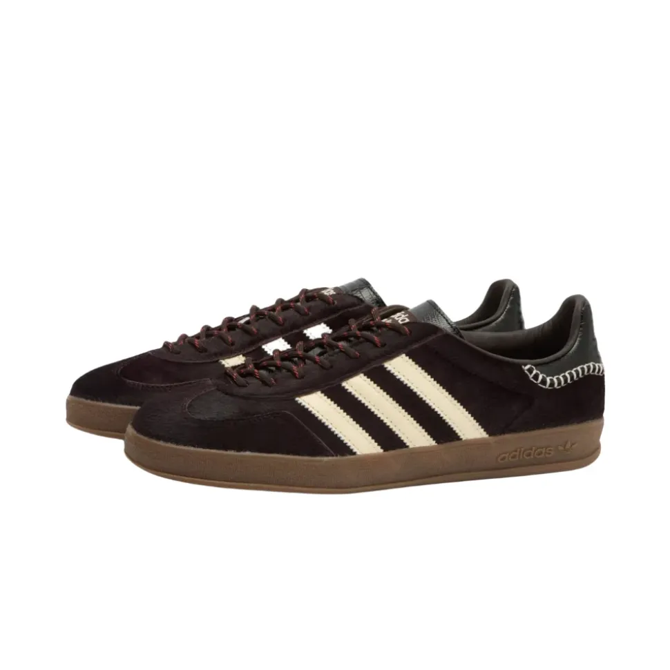 Gazelle Indoor