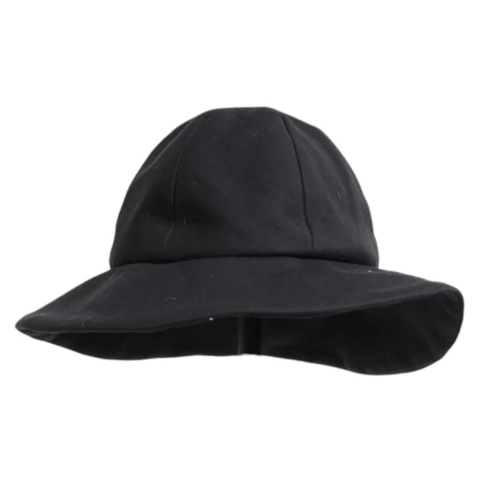Kapelusz typu Bucket Hat z szerokim rondem