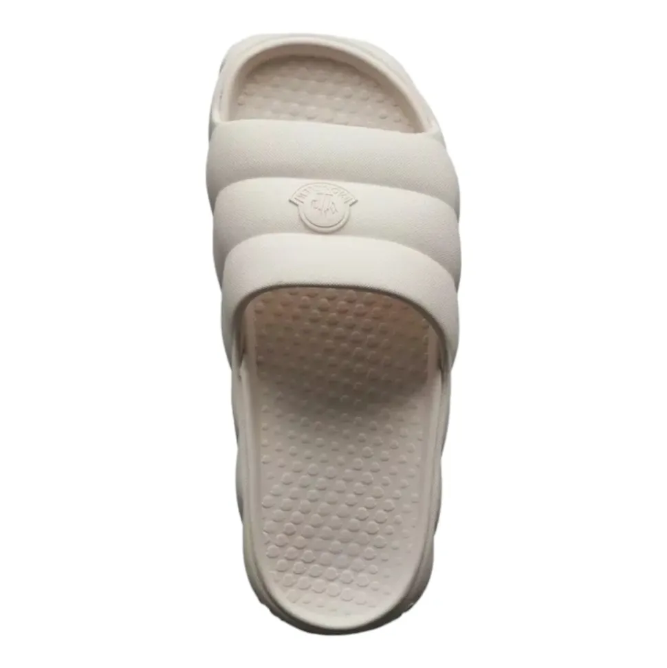 Klapki letnie w stylu pikowanym Offwhite