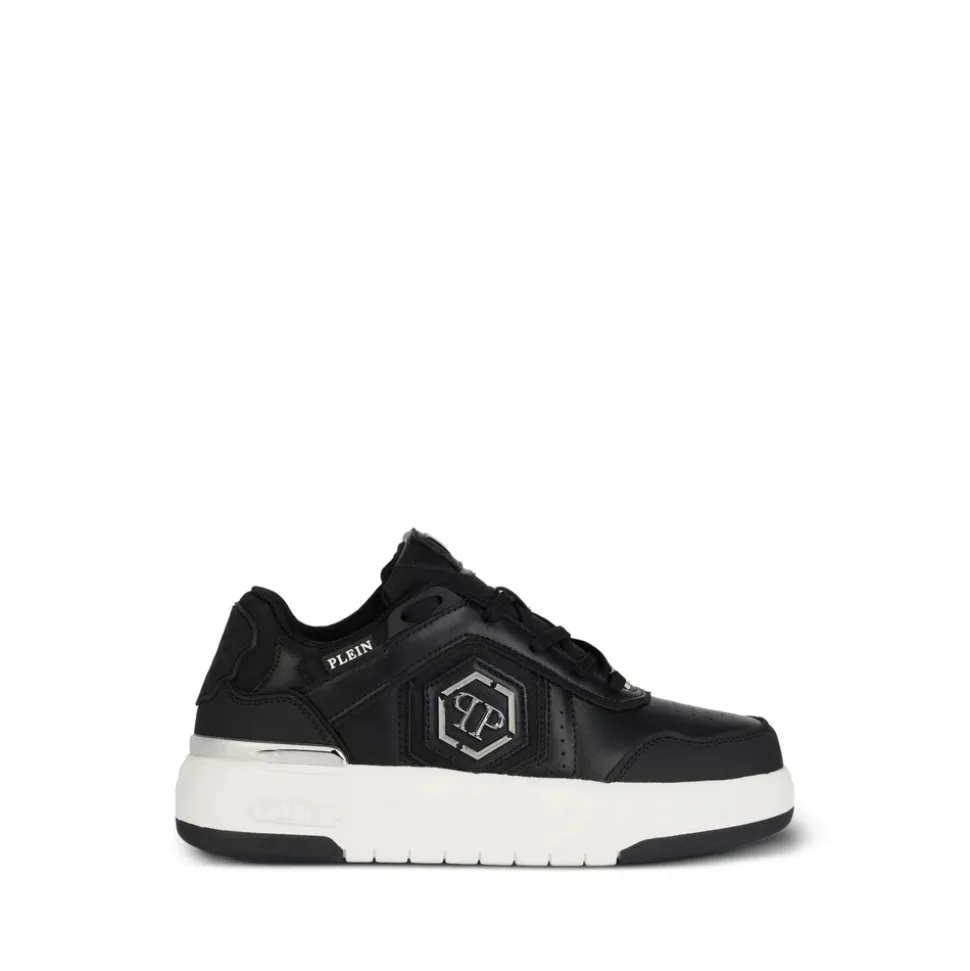 Low-Top Sneakers SK8R