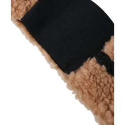 Opaska z daszkiem