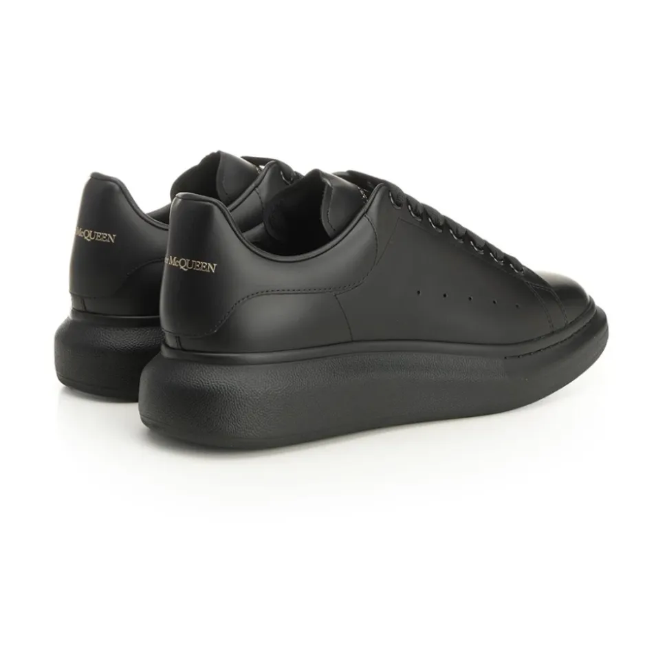 Oversized Sneaker