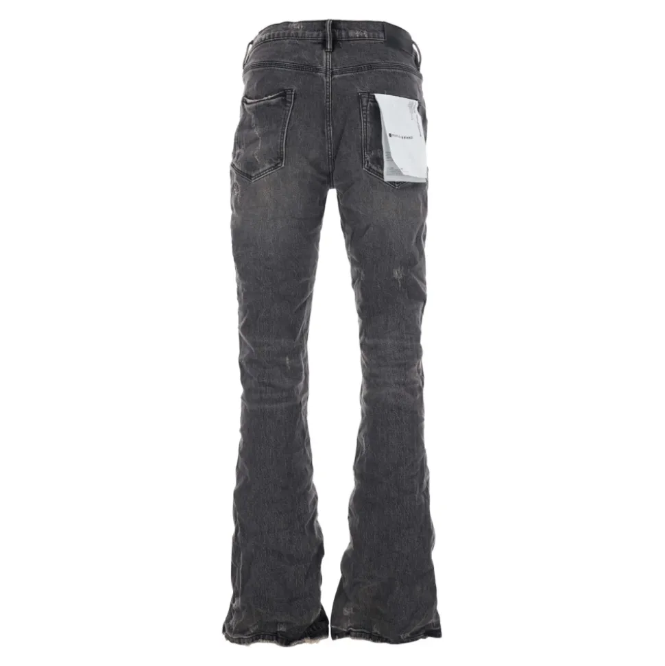 P004 Flared Jeans