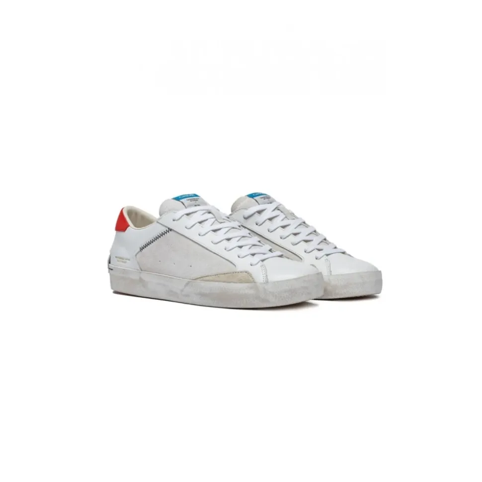 Postarzane sneakersy