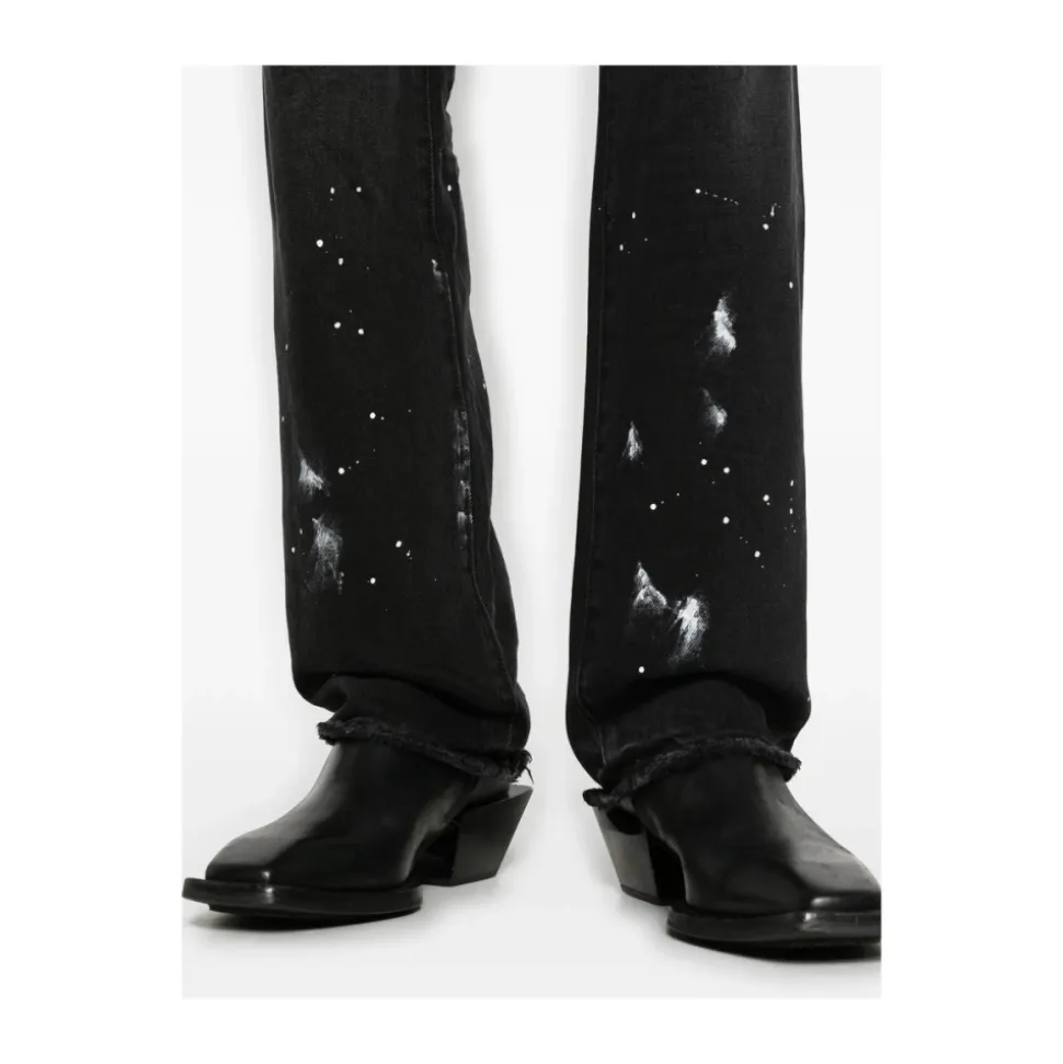 P011 Straight Jeans