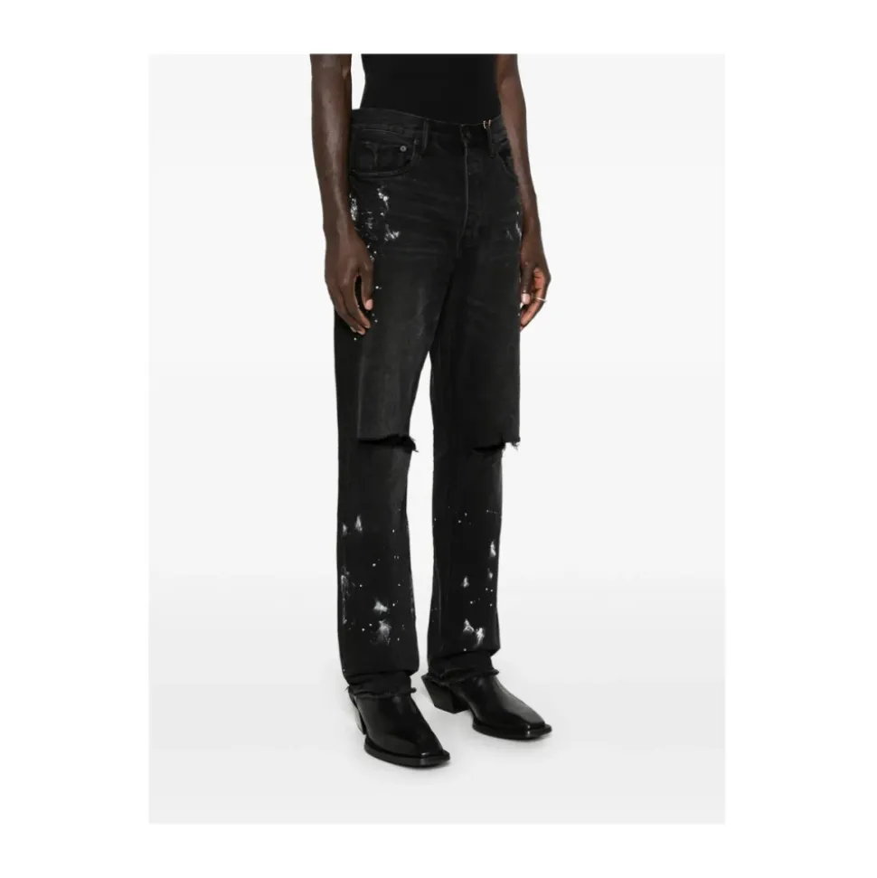 P011 Straight Jeans