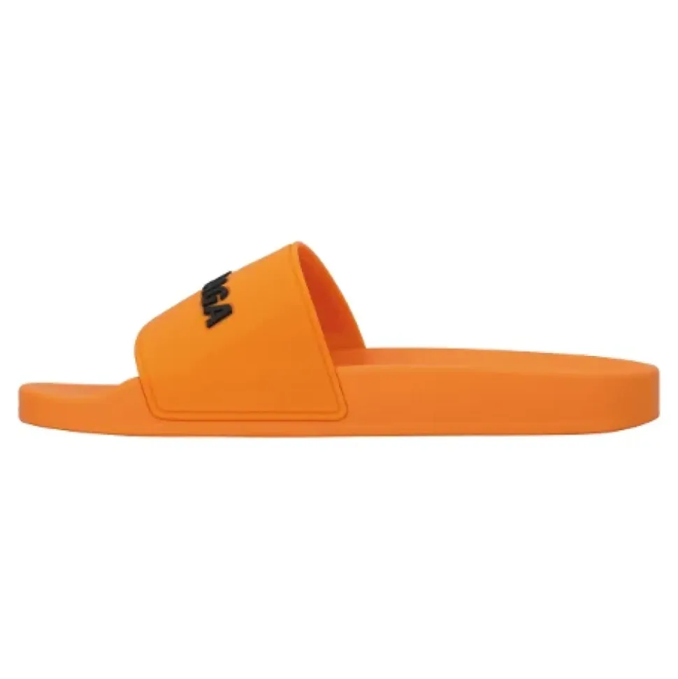 Rubber sandals