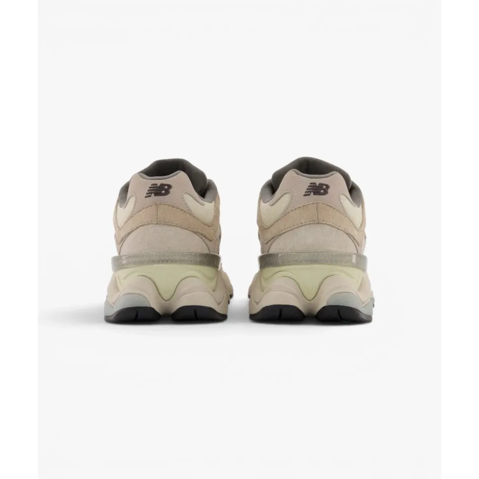 9060 Running Shoes