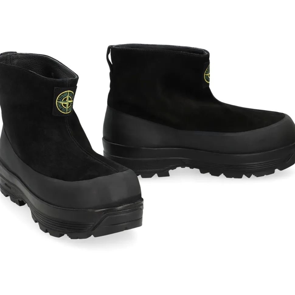 S100120 Buty z zamszu