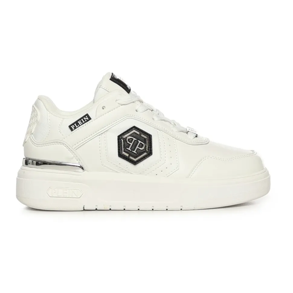 SK8R Low-Top Sneakers