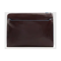Skórzany pokrowiec na laptopa