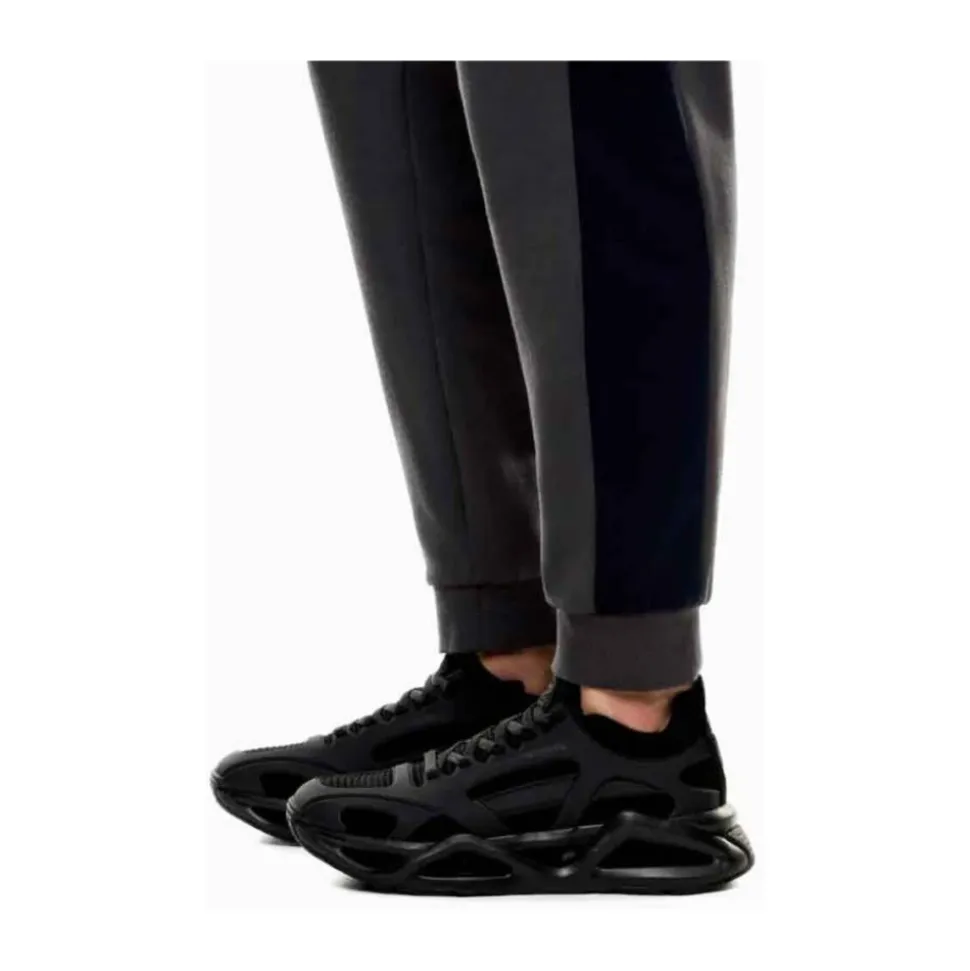 Sportowy dres w bloki kolorystyczne