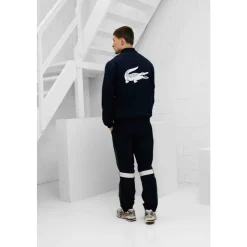 Sportowy dres z nadrukiem