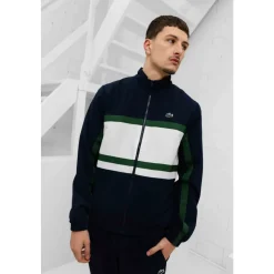 Sportowy dres z nadrukiem