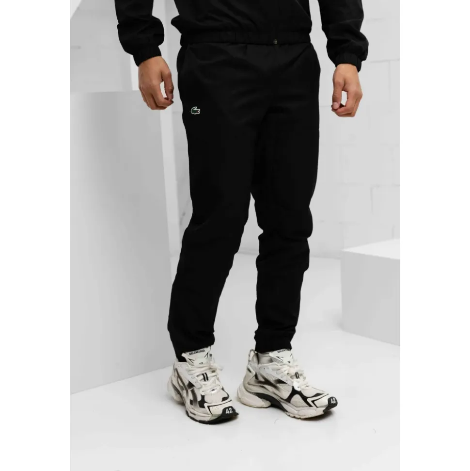 Sportowy dres z tafty diamentowej