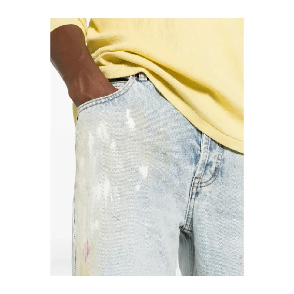 Straight Jeans