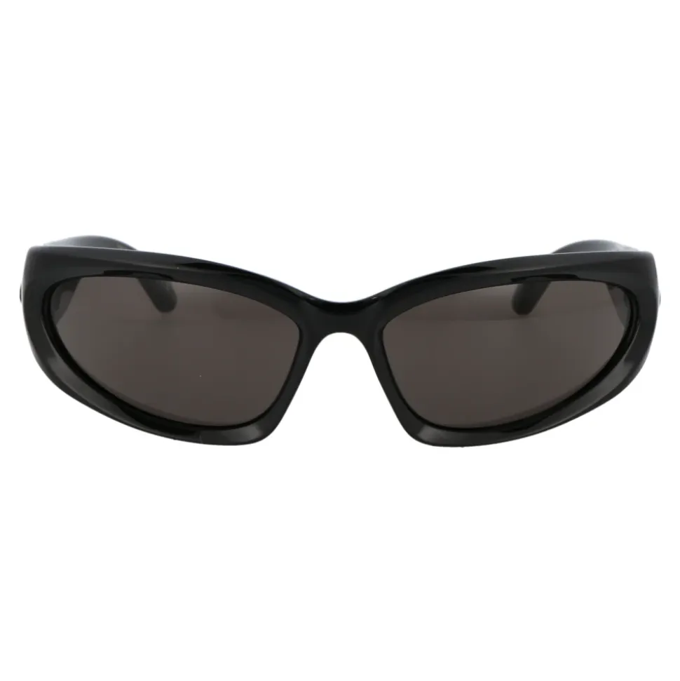 Stylowe okulary przeciwsłoneczne z modelem BB0157S