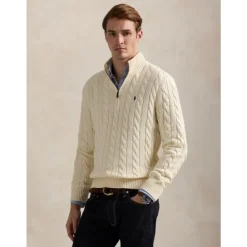 Sweter z dzianiny kablowej zapinany na pół zamek