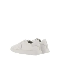 Temple Low Sneakers
