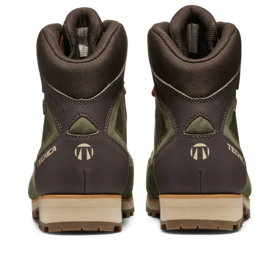 Trekking Boots
