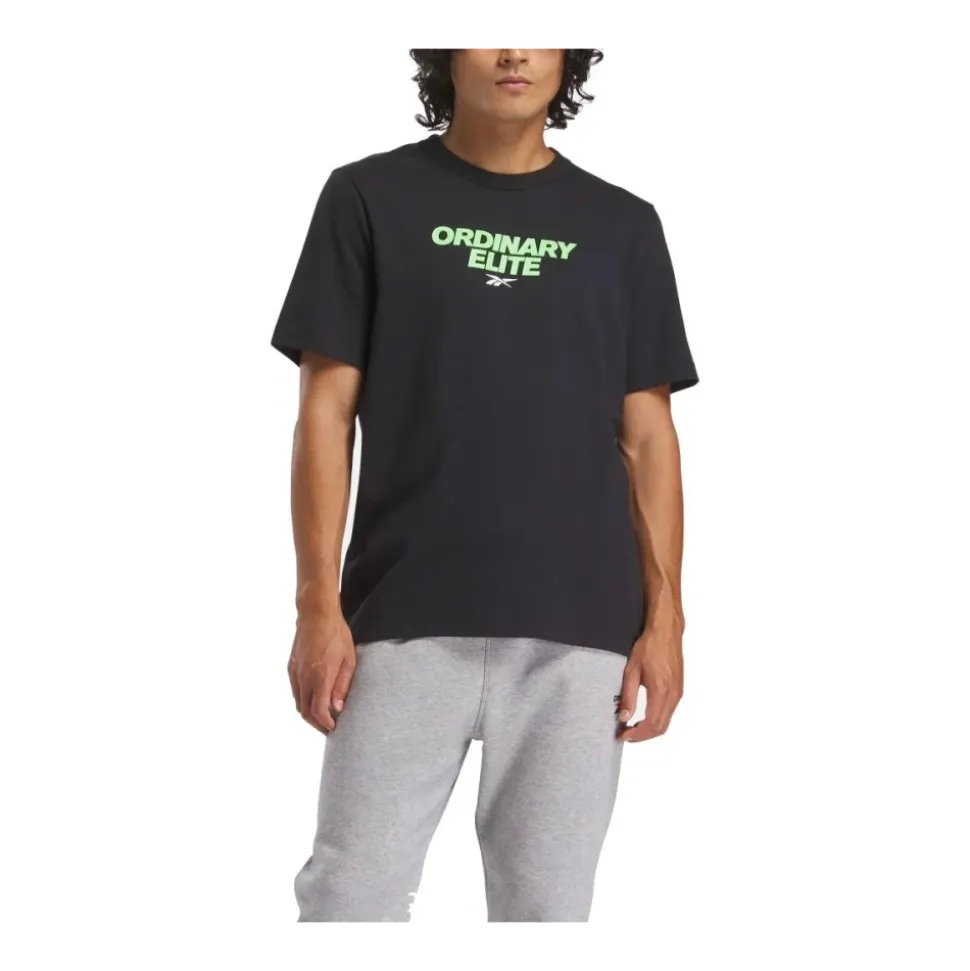 T-shirty