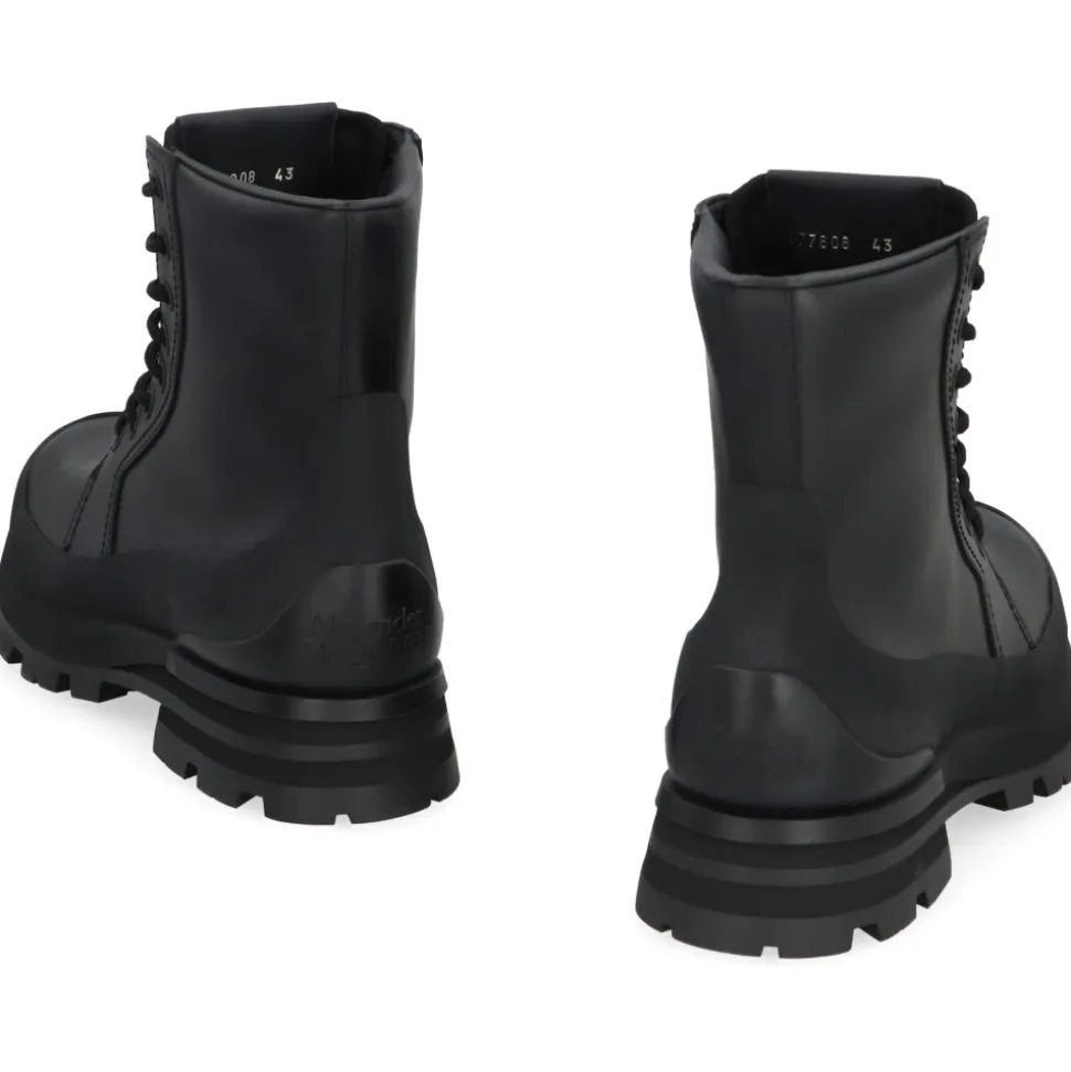 Wander Leather Lace-up Boots